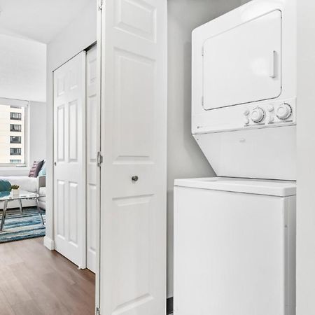 Bluebird Suites near Newport Centre Jersey City Extérieur photo