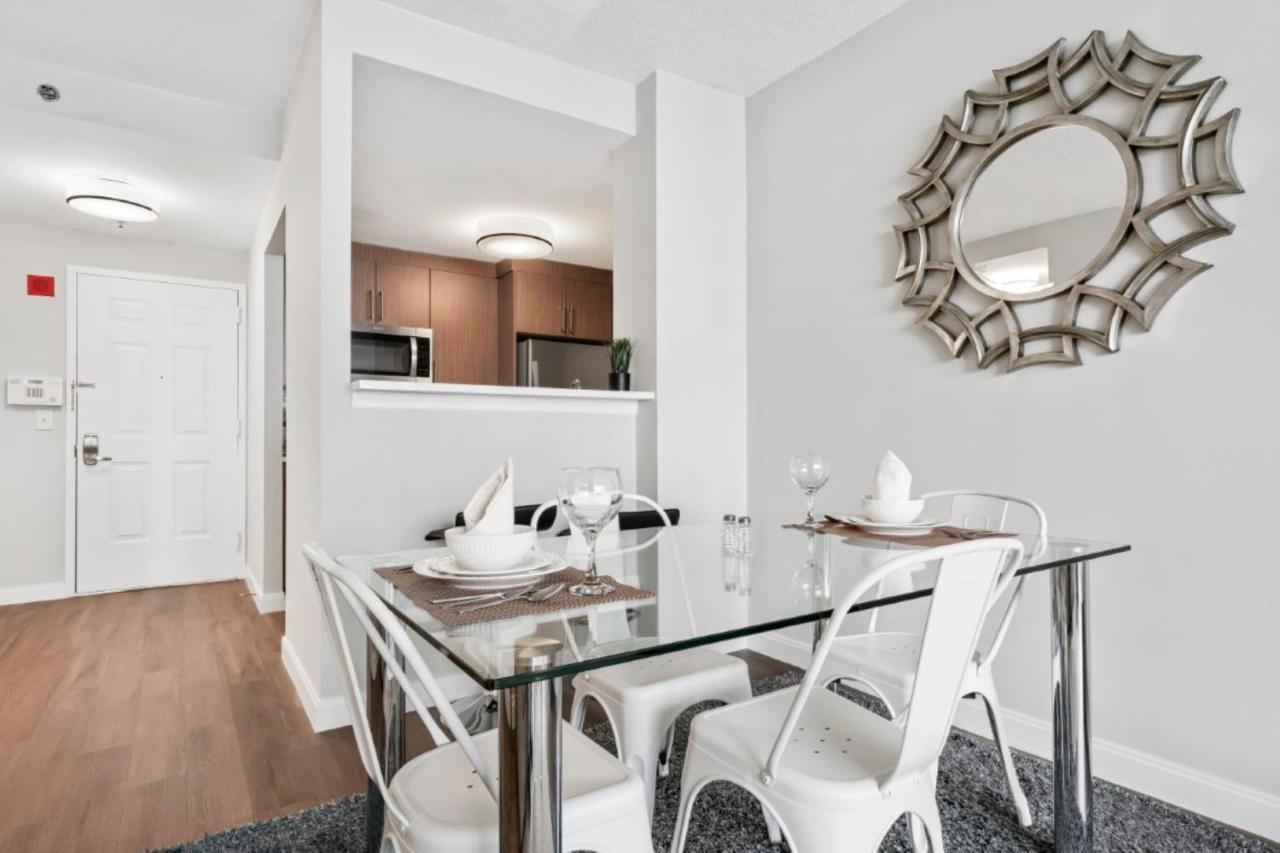 Bluebird Suites near Newport Centre Jersey City Extérieur photo
