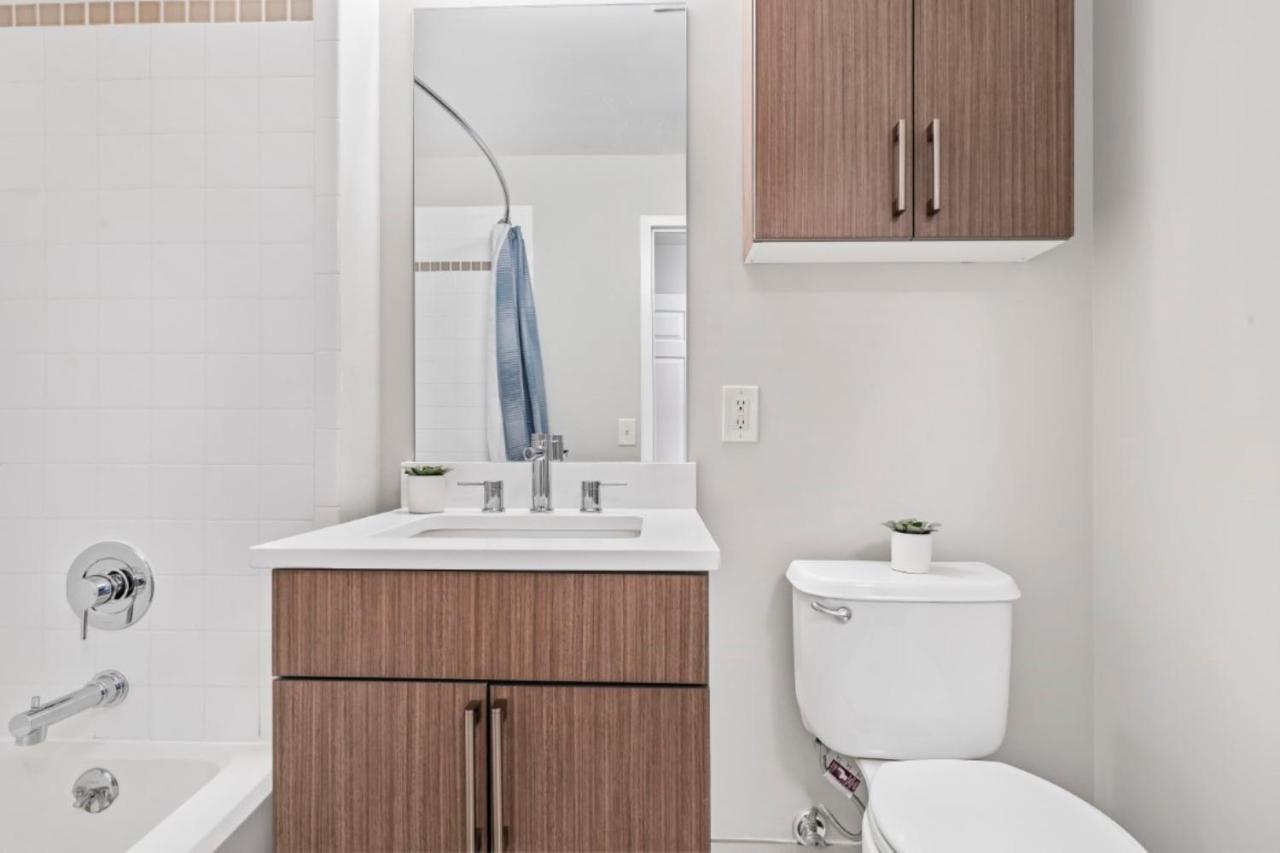 Bluebird Suites near Newport Centre Jersey City Extérieur photo