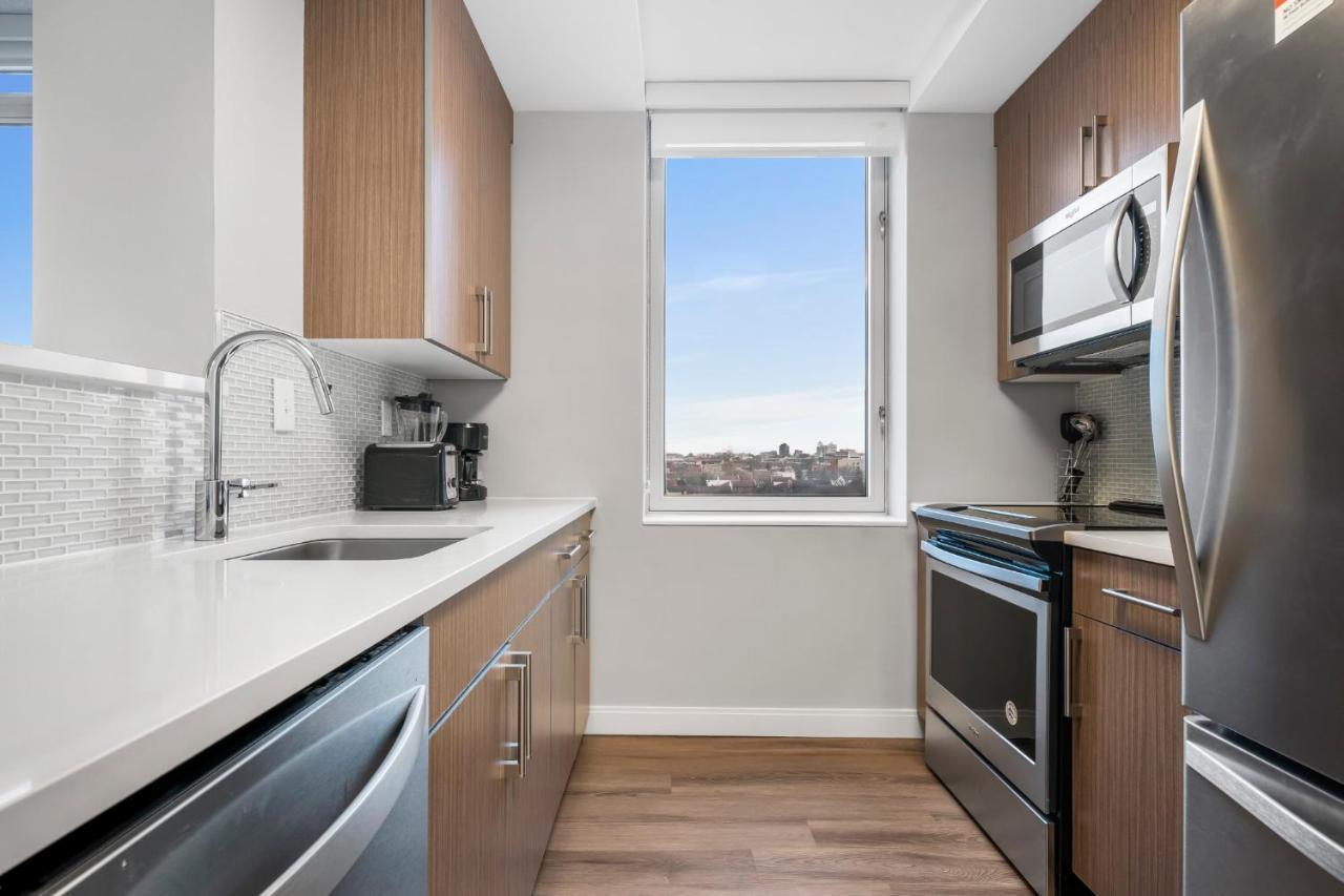 Bluebird Suites near Newport Centre Jersey City Extérieur photo