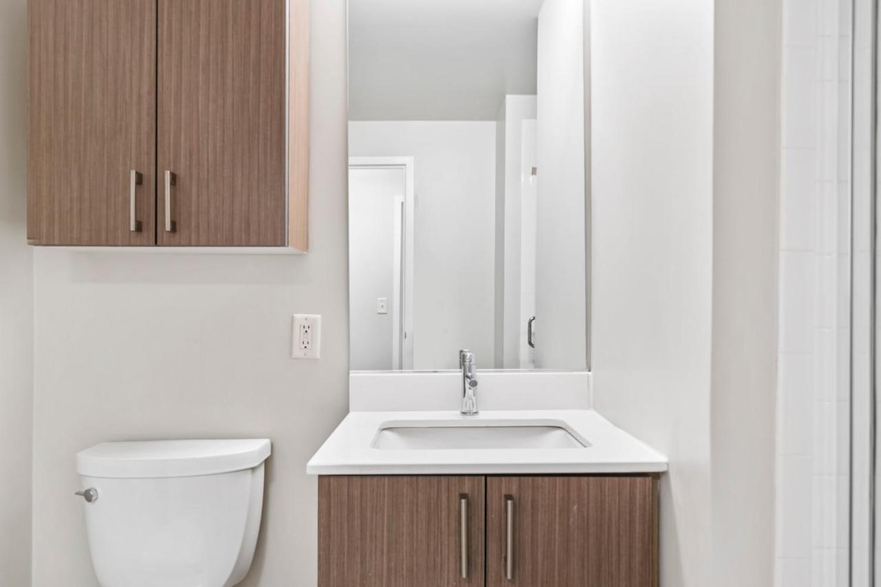 Bluebird Suites near Newport Centre Jersey City Extérieur photo