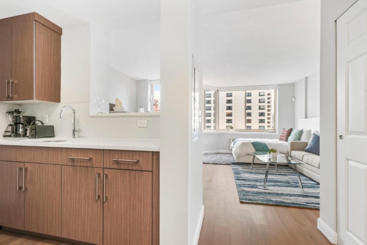 Bluebird Suites near Newport Centre Jersey City Extérieur photo