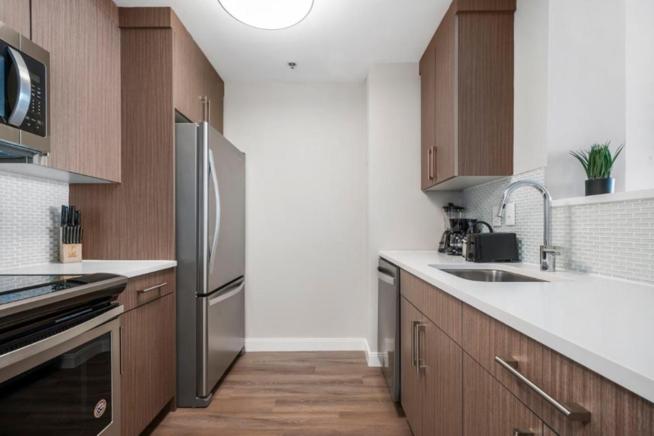 Bluebird Suites near Newport Centre Jersey City Extérieur photo